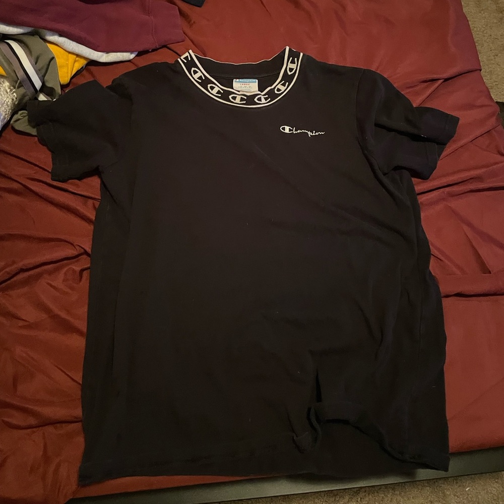 Like new champion shirt